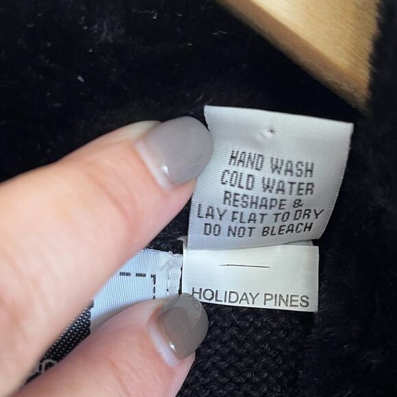 Storybook Knits Holiday Pines Cardi Sweater Size XS Beaded Embroidery Fur Collar - Picture 11 of 11